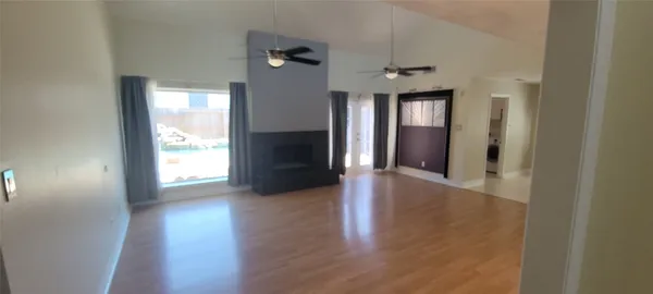 $2,900 | 11302 Meadow Lake Drive, Houston, TX 77077