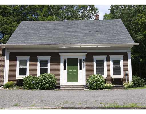730 Oak Hill Road Steep Falls, ME 04085 - Photo 2 of 10 Exterior Front.