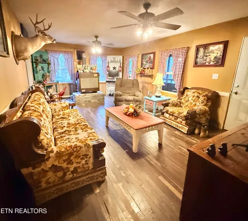 $221,500 | 586 Rugby Highway, Robbins, TN 37852