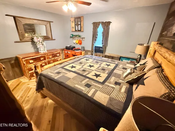 $221,500 | 586 Rugby Highway, Robbins, TN 37852