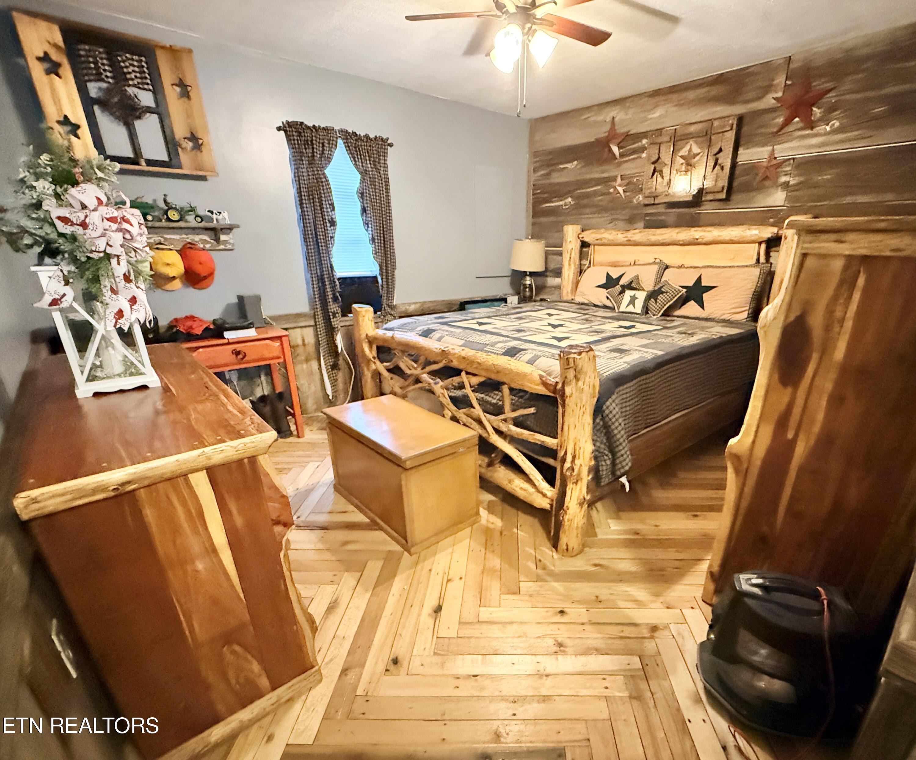 586 Rugby Highway Robbins, TN 37852 - Photo 14 of 59 IMG_5776