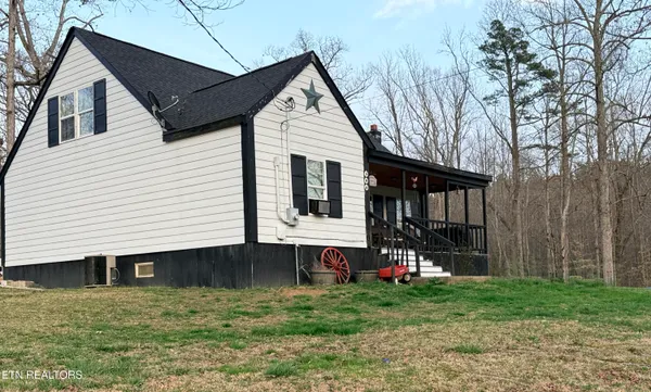 $221,500 | 586 Rugby Highway, Robbins, TN 37852