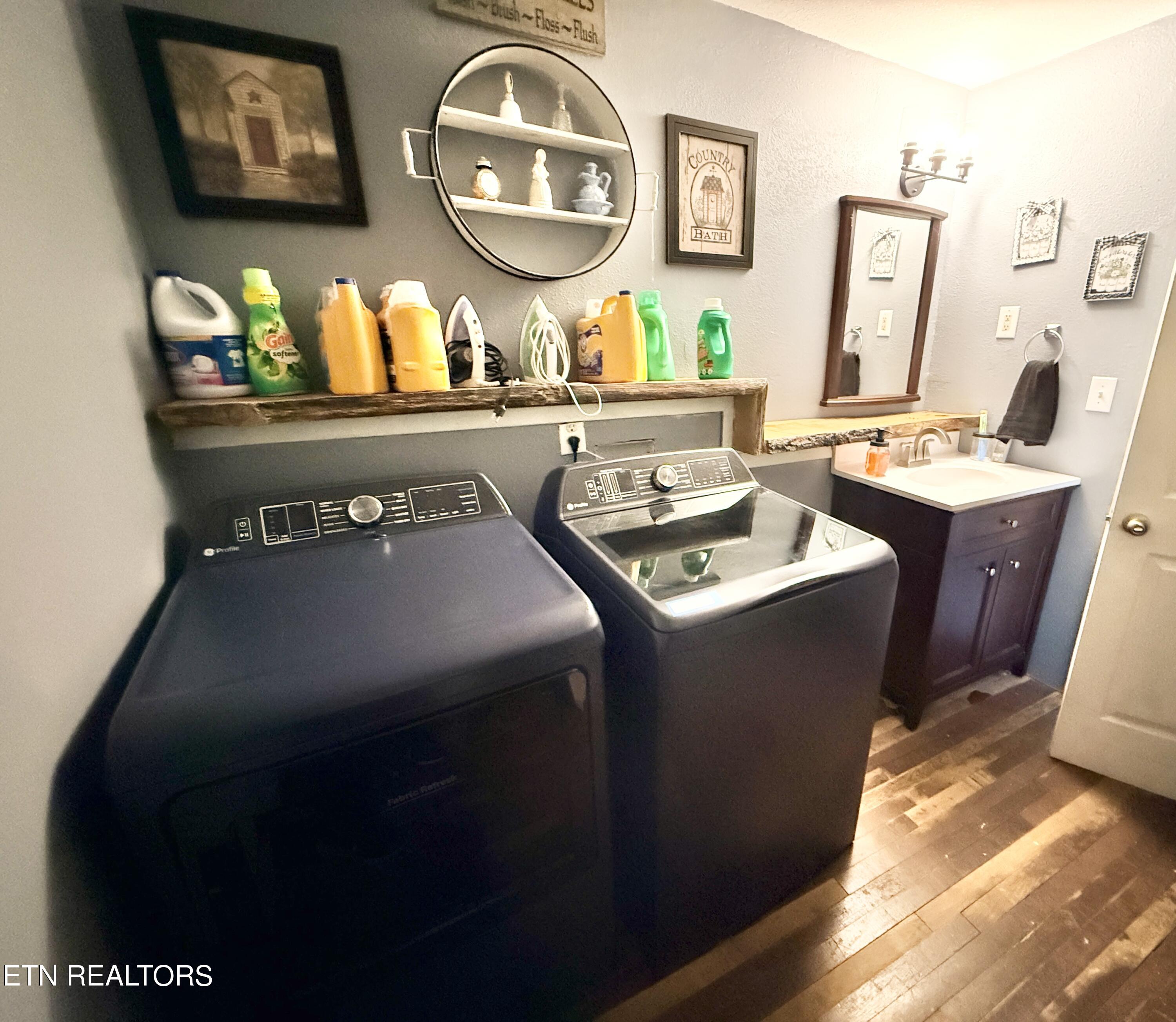 586 Rugby Highway Robbins, TN 37852 - Photo 26 of 59 IMG_5771