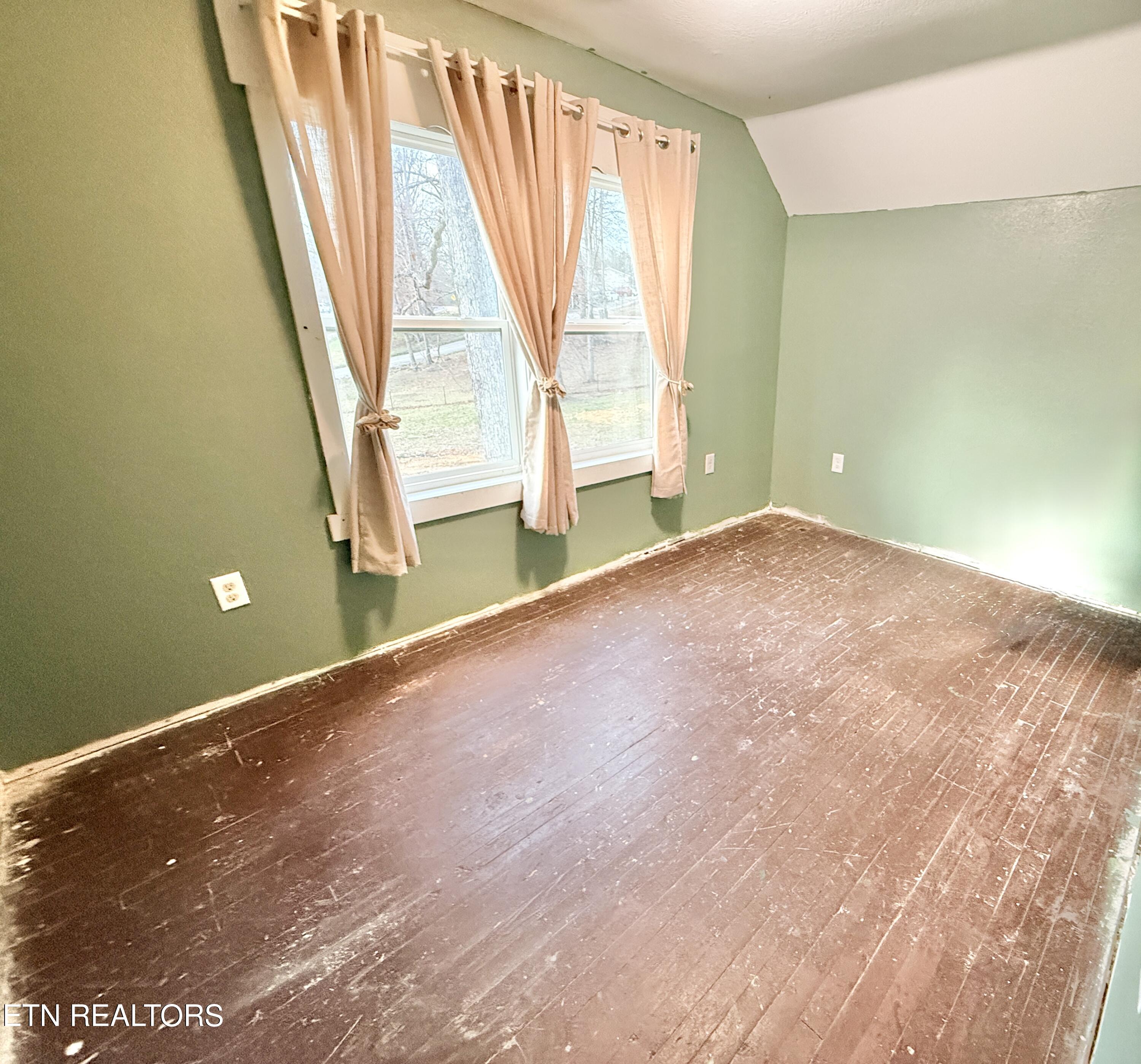 586 Rugby Highway Robbins, TN 37852 - Photo 35 of 59 IMG_5765