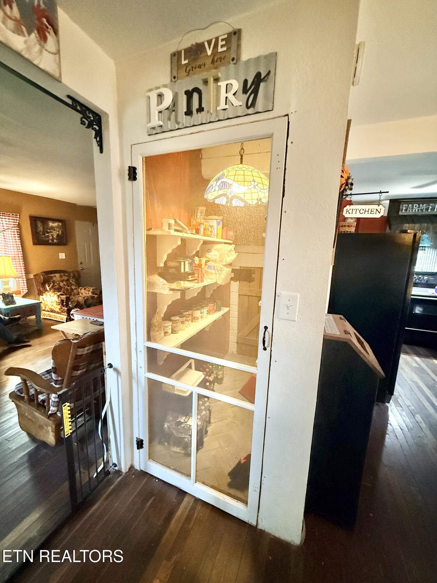 586 Rugby Highway Robbins, TN 37852 - Photo 10 of 59 IMG_5729