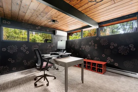 $2,200,000 | 127 Commerford Road, Concord, MA 01742