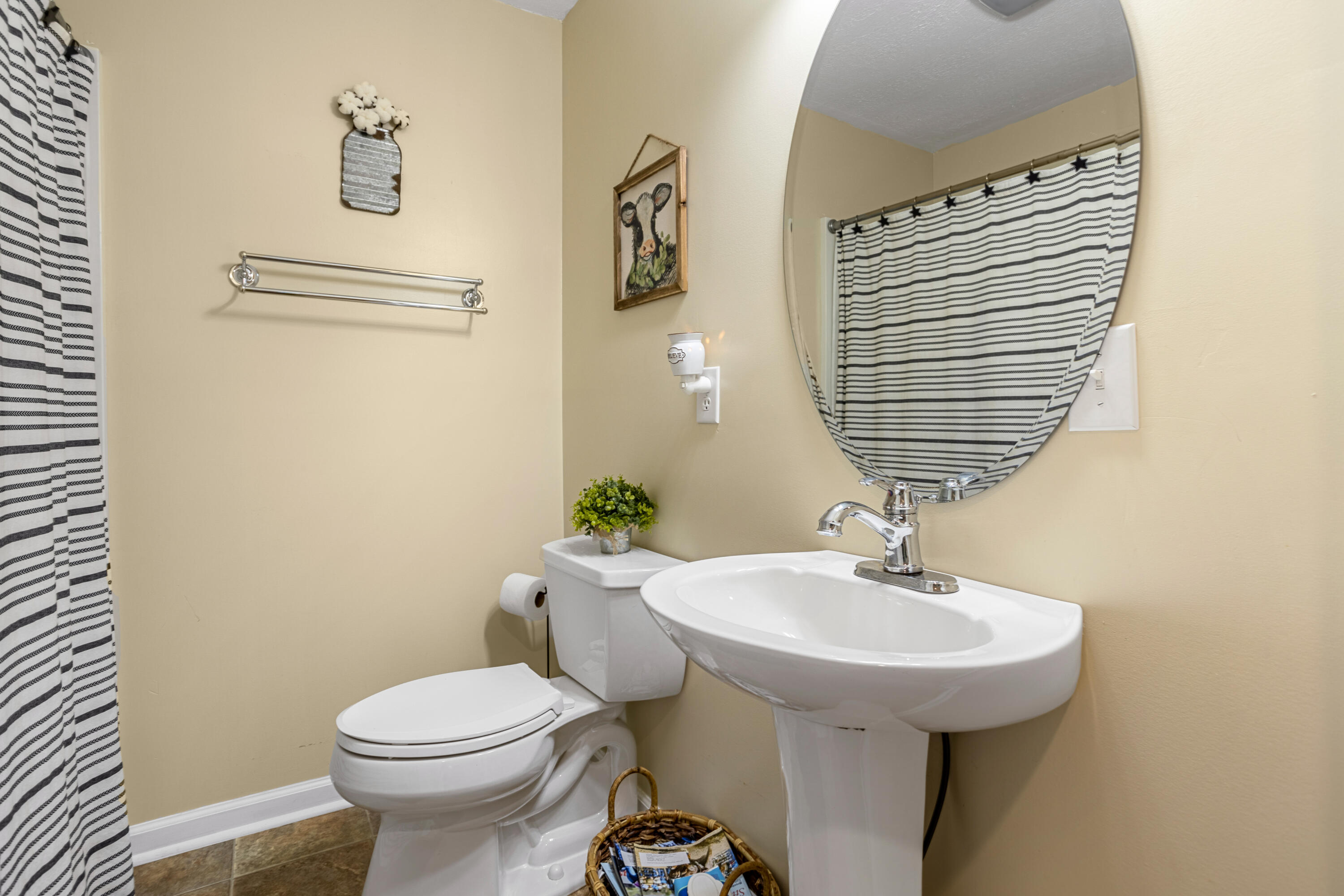 14573 Chip Ridge Road Abingdon, VA 24210 - Photo 23 of 33 177A5694-HDR_1