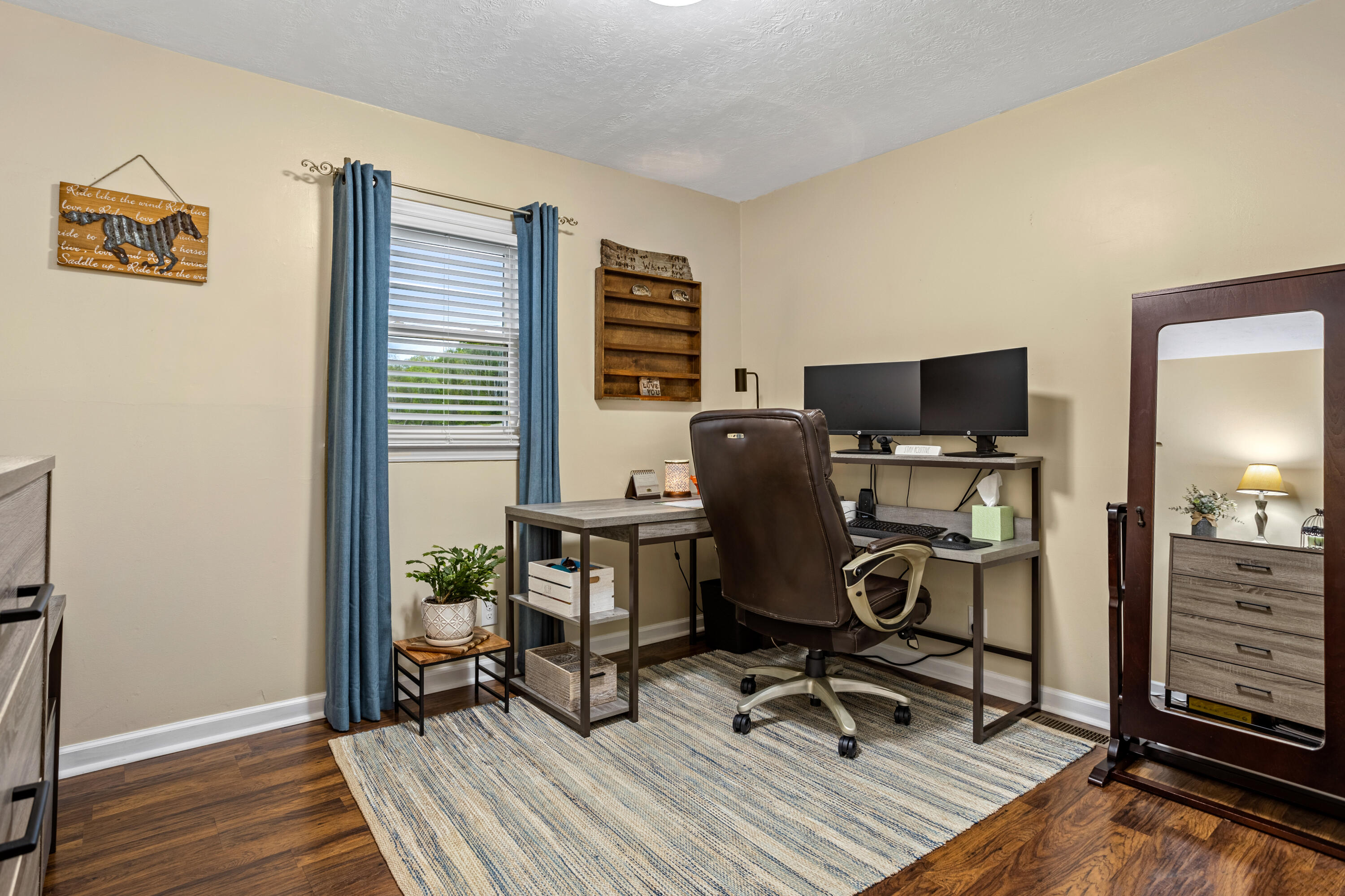 14573 Chip Ridge Road Abingdon, VA 24210 - Photo 24 of 33 177A5698-HDR_1