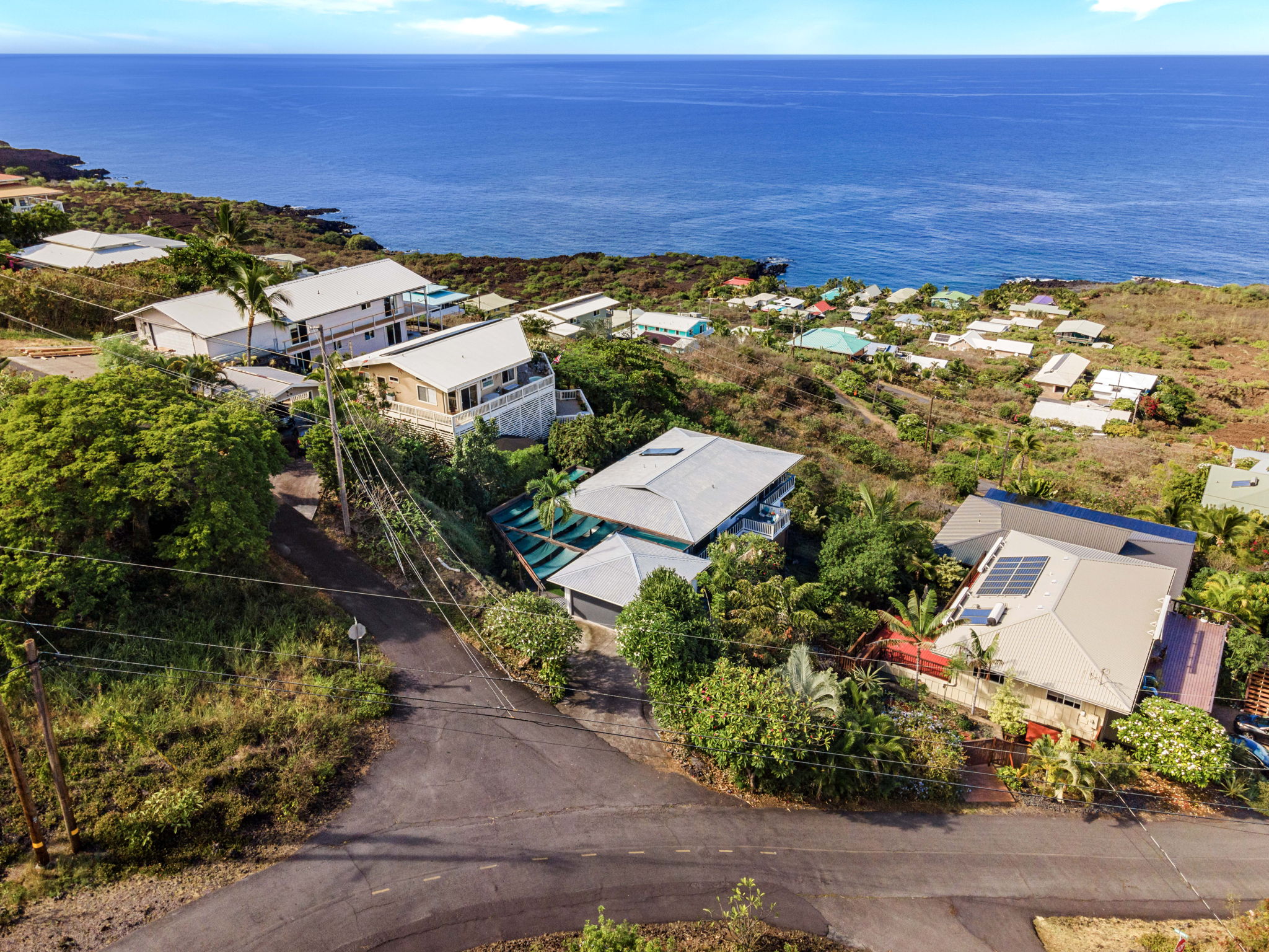 87-3197 Honu Hiamoe Road Captain Cook, HI 96704 - Photo 3 of 30 Gallery Image 3