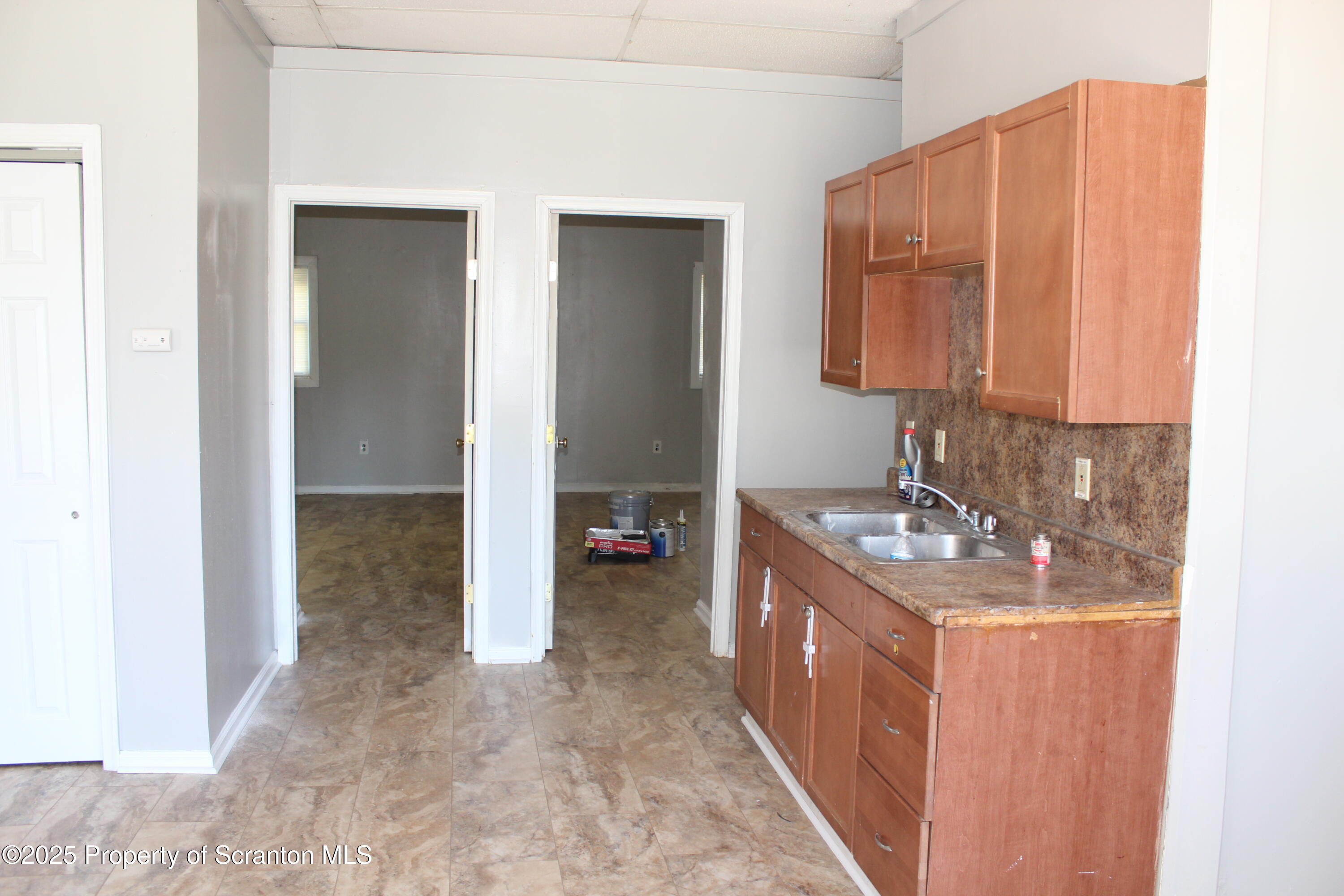 139 South Street, Unit 7 Waymart, PA 18472 - Photo 6 of 16 Kitchen