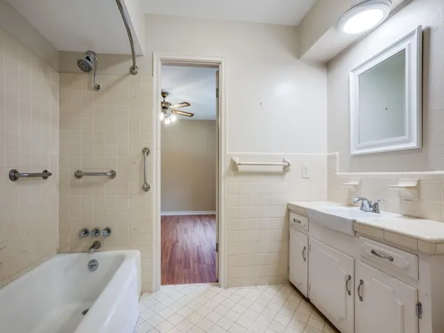 $4,600 | 3731 Vancouver Drive, Dallas, TX 75229