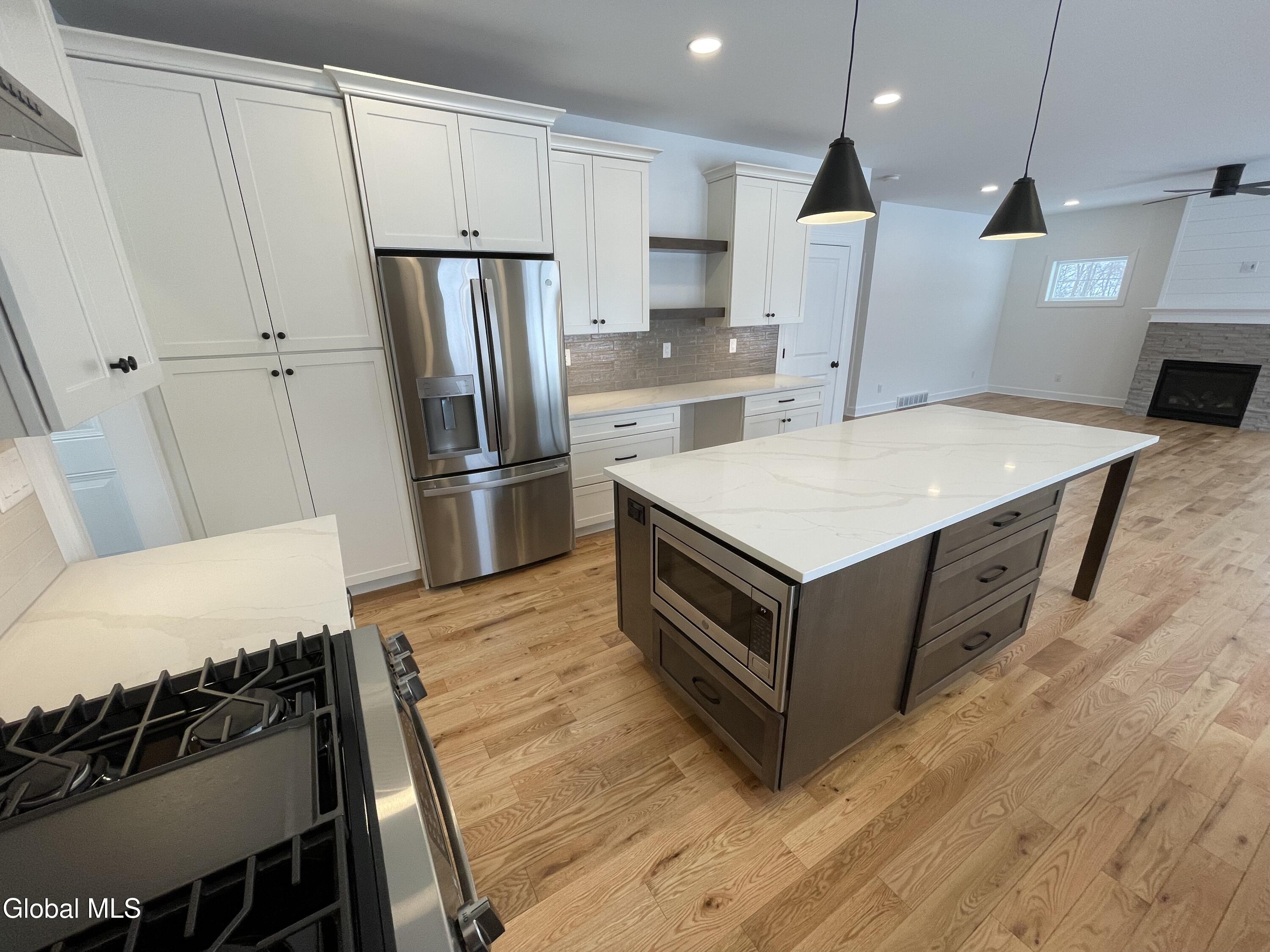 23 Gronczniak Road Stillwater, NY 12170 - Photo 11 of 29 IMG_0330