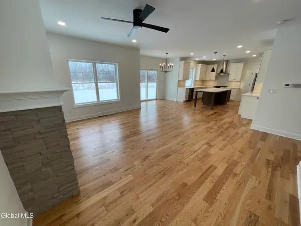 $729,900 | 23 Gronczniak Road, Stillwater, NY 12170