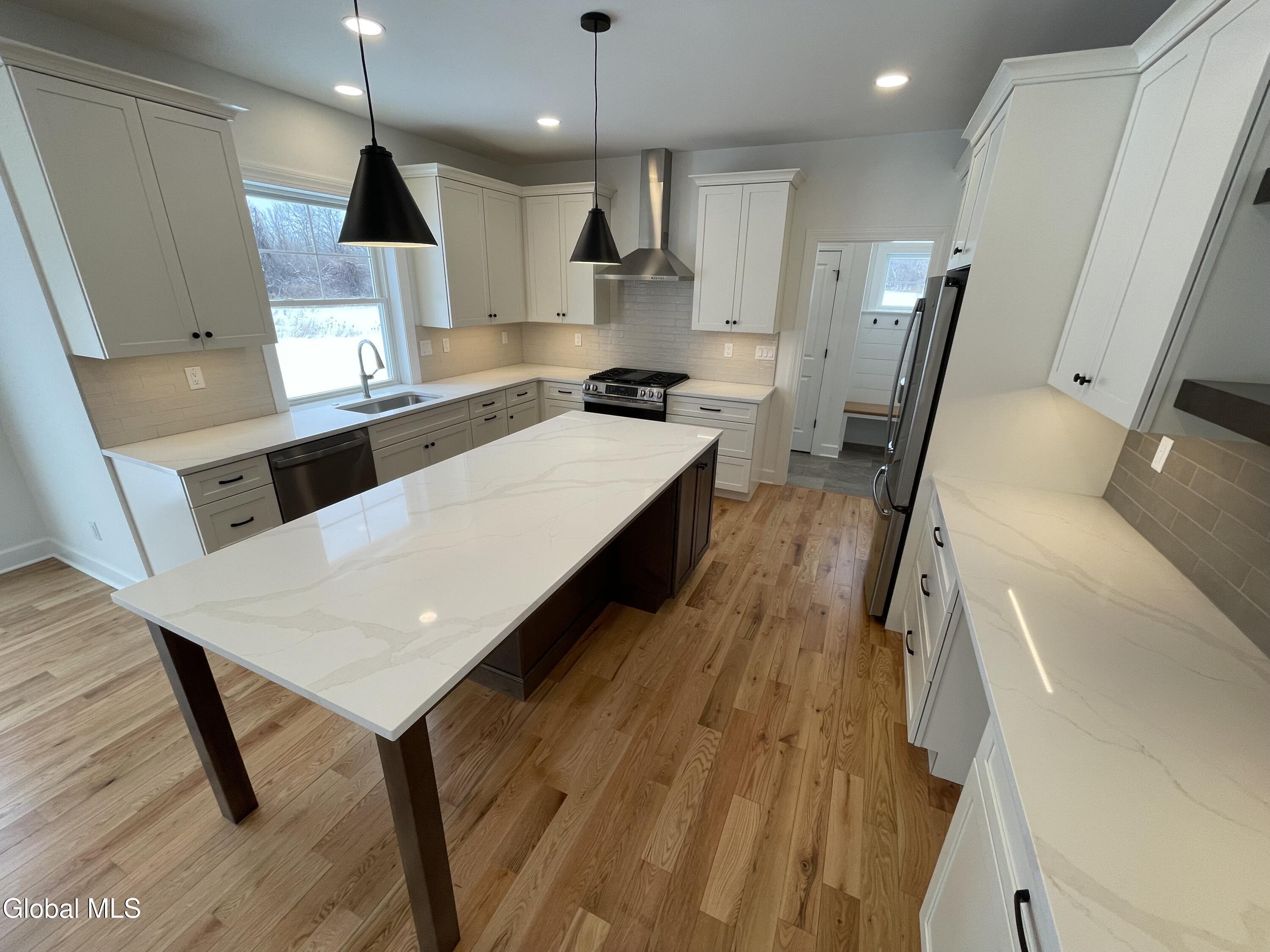 23 Gronczniak Road Stillwater, NY 12170 - Photo 10 of 29 IMG_0325