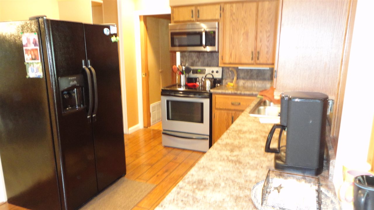 4856 Reed Road Fort Wayne, IN 46835 - Photo 15 of 31 Gallery Image 15