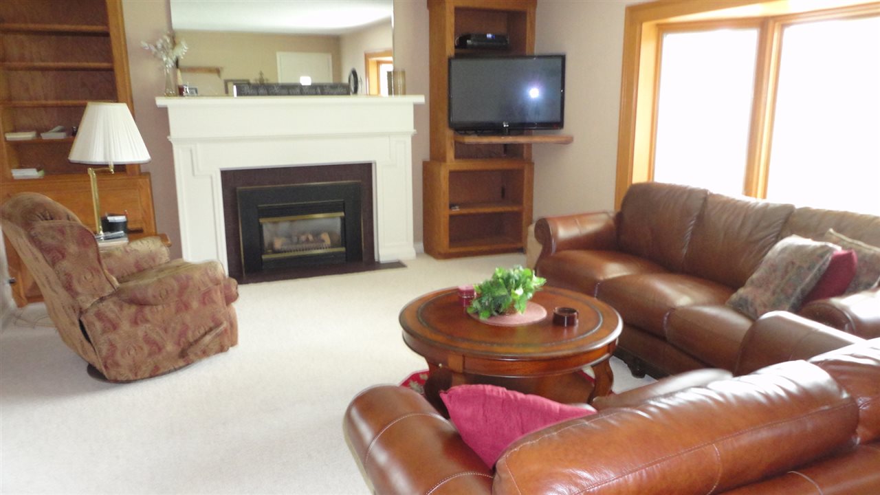 4856 Reed Road Fort Wayne, IN 46835 - Photo 5 of 31 Gallery Image 5