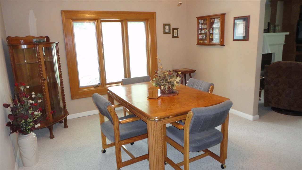 4856 Reed Road Fort Wayne, IN 46835 - Photo 9 of 31 Gallery Image 9