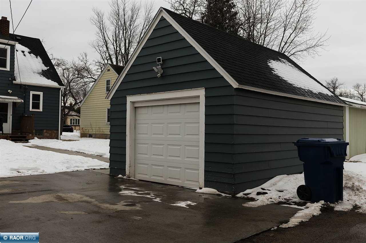 1125 Minnesota Street Hibbing, MN 55746 - Photo 2 of 40