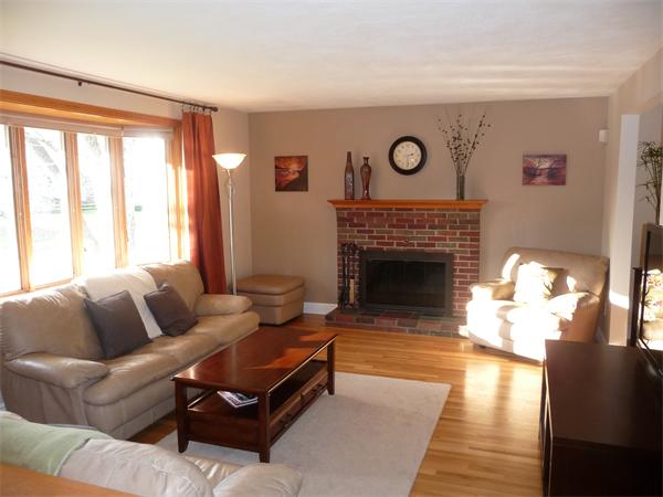 11 Arcadia Road Norwood, MA 02062 - Photo 2 of 24 Gallery Image 2