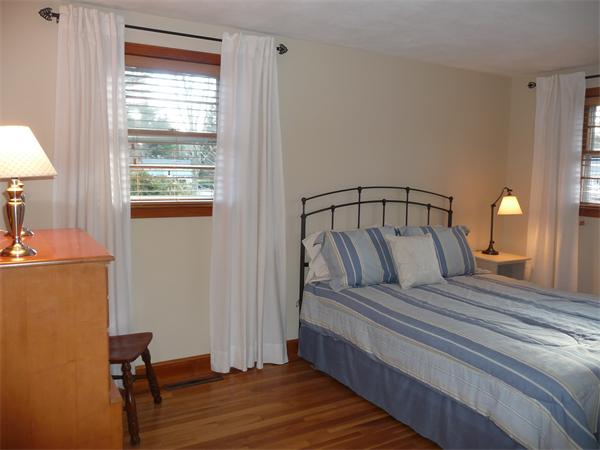 11 Arcadia Road Norwood, MA 02062 - Photo 10 of 24 Gallery Image 10