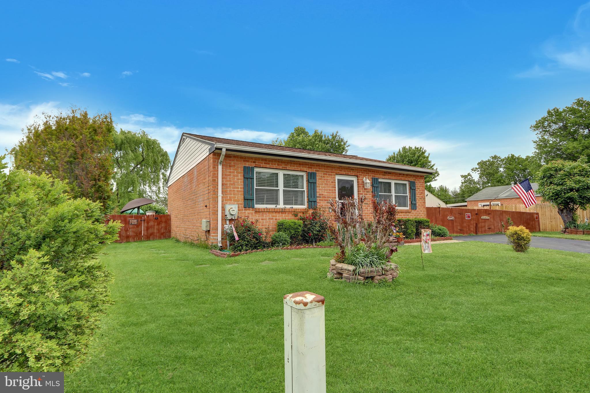 5 Archer Way Newark, DE 19702 - Photo 1 of 27