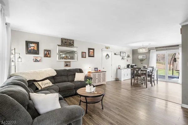 $425,000 | 41 Kent Road, Newton, NJ 07860