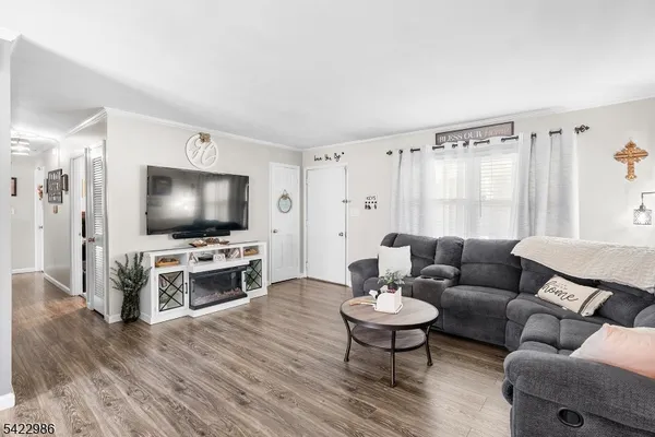 $425,000 | 41 Kent Road, Newton, NJ 07860
