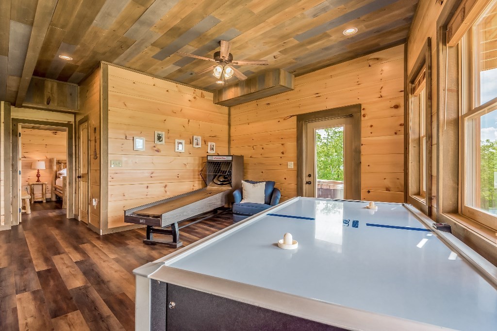 893 Autumn Ridge Way Sevierville, TN 37876 - Photo 17 of 26 Gallery Image 17