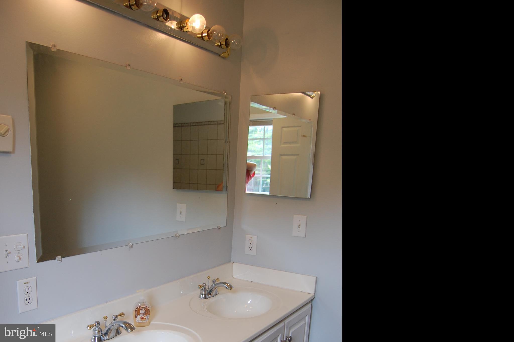 601 Bumpass Road Bumpass, VA 23024 - Photo 15 of 44