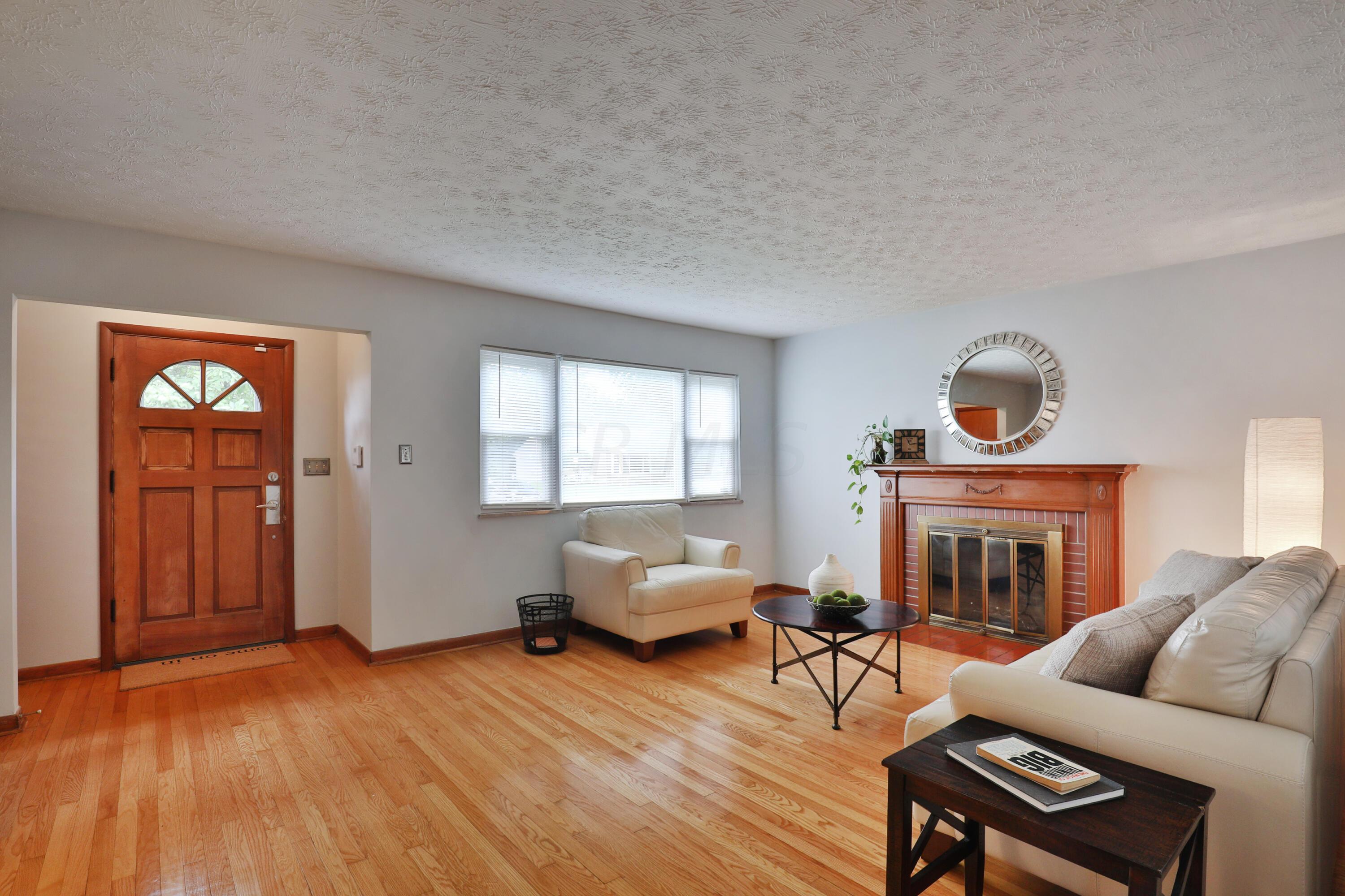 2869 Dover Road Columbus, OH 43209 - Photo 4 of 44 Gallery Image 4