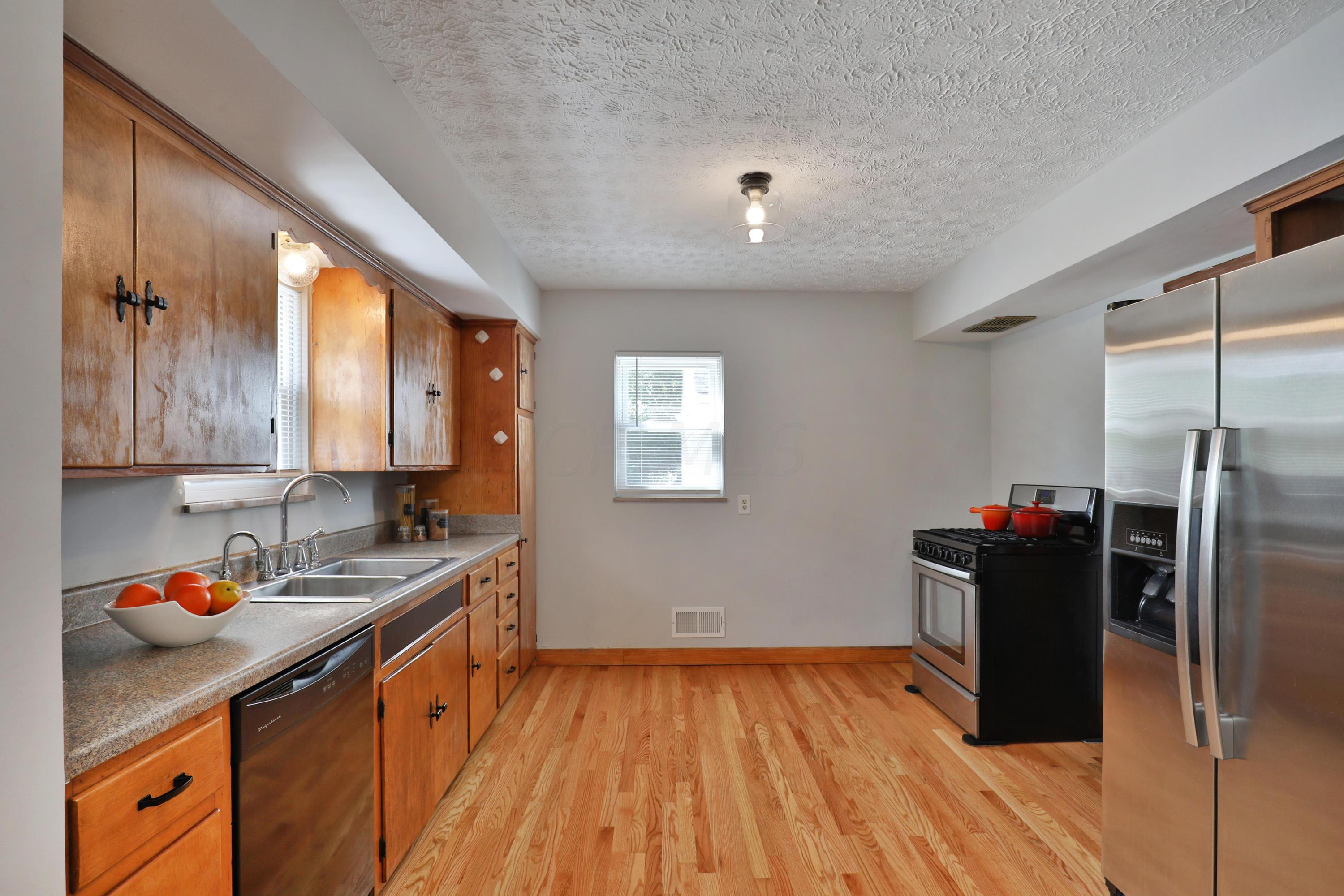 2869 Dover Road Columbus, OH 43209 - Photo 10 of 44 Gallery Image 10
