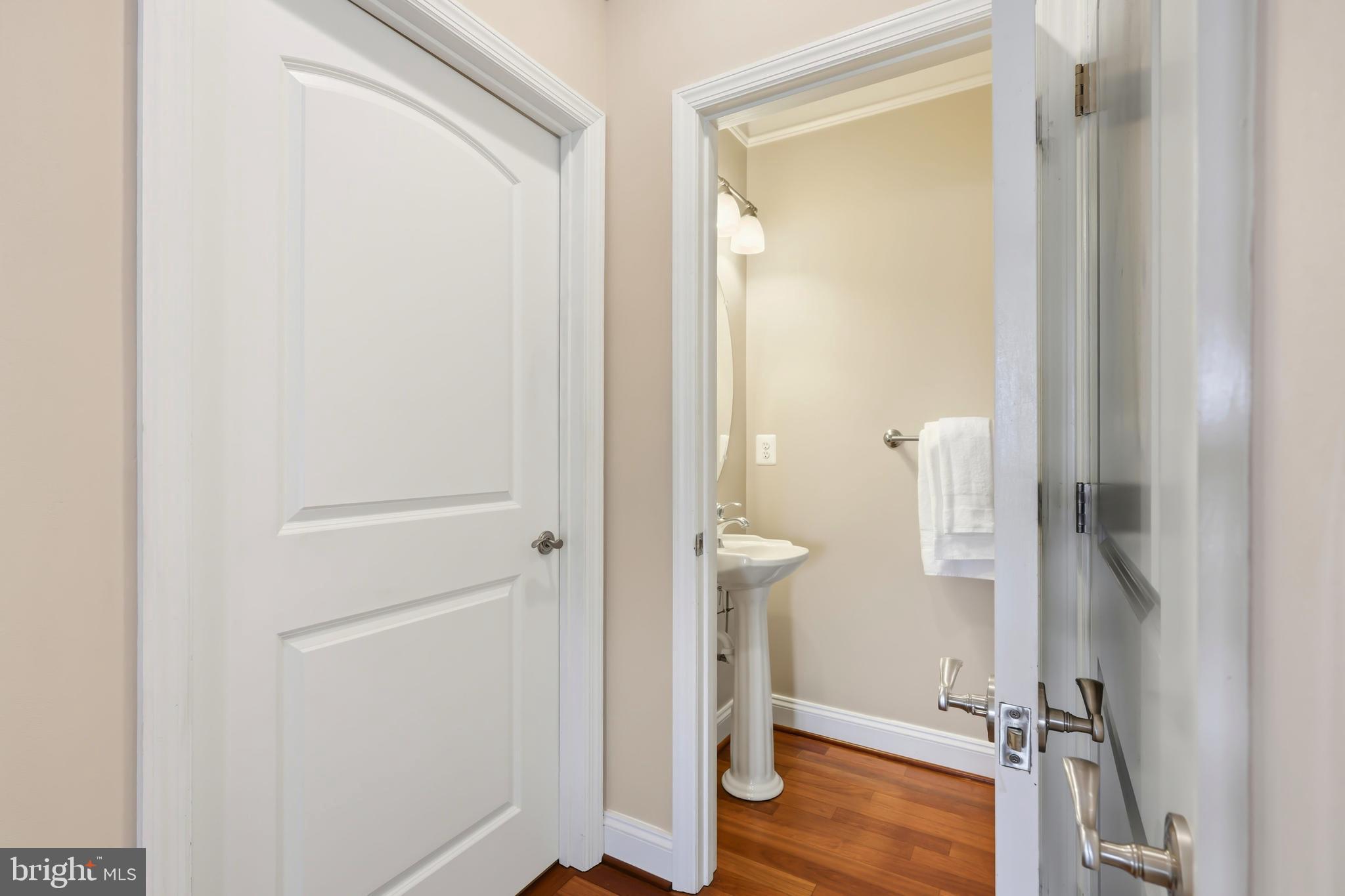 351 Wye Road Queenstown, MD 21658 - Photo 54 of 92 half bath first floor