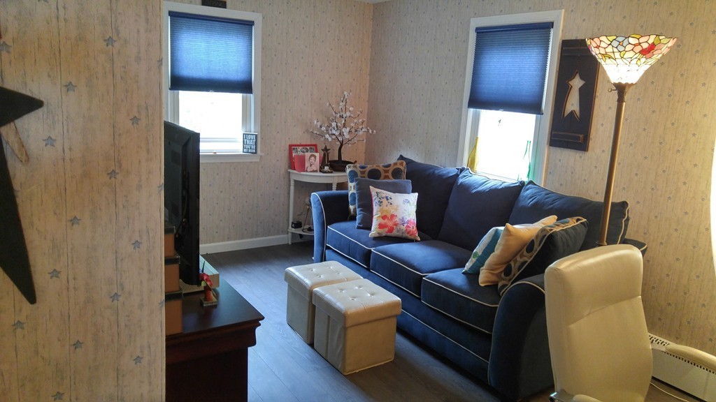 181 West Allen Ridge Road Springfield, MA 01118 - Photo 9 of 20