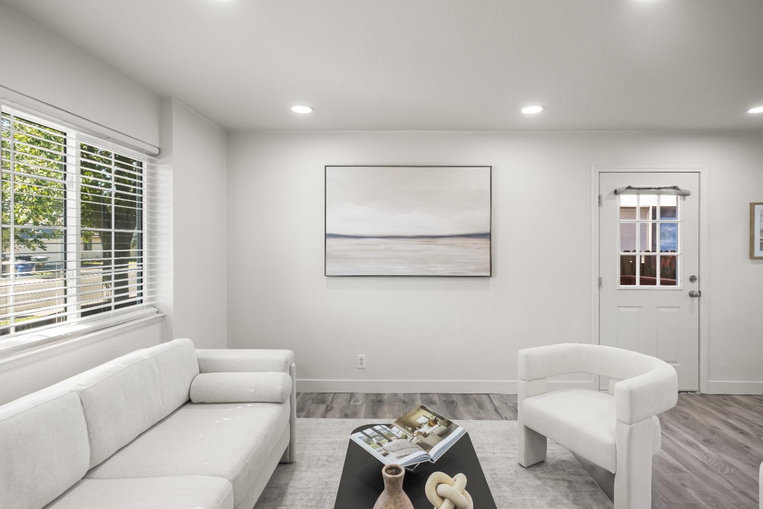 7413 Skander Way Sacramento, CA 95828 - Photo 24 of 70