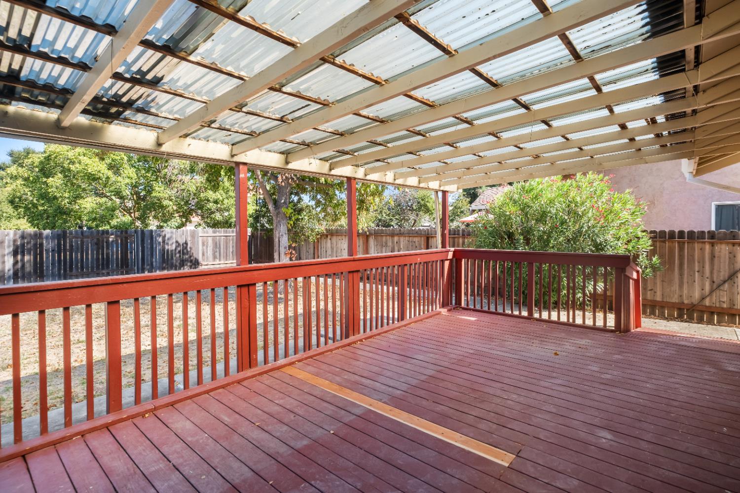 7413 Skander Way Sacramento, CA 95828 - Photo 51 of 70