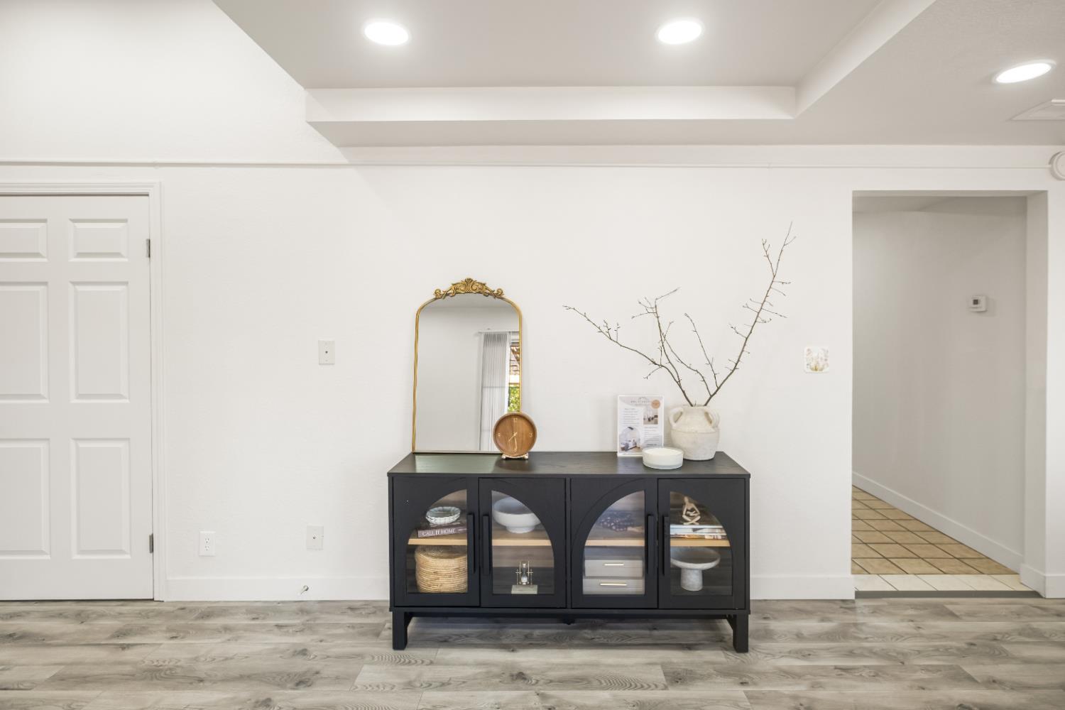 7413 Skander Way Sacramento, CA 95828 - Photo 10 of 70