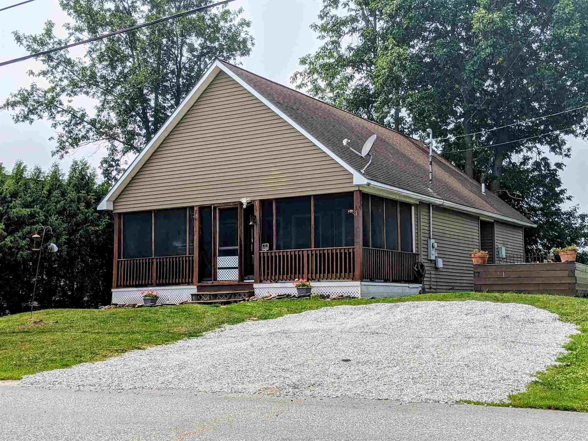 192 Hathaway Point Road St. Albans Town, VT 05488 - Photo 2 of 35