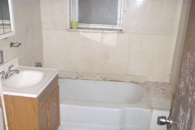 4116 West Cermak Road Chicago, IL 60623 - Photo 7 of 14