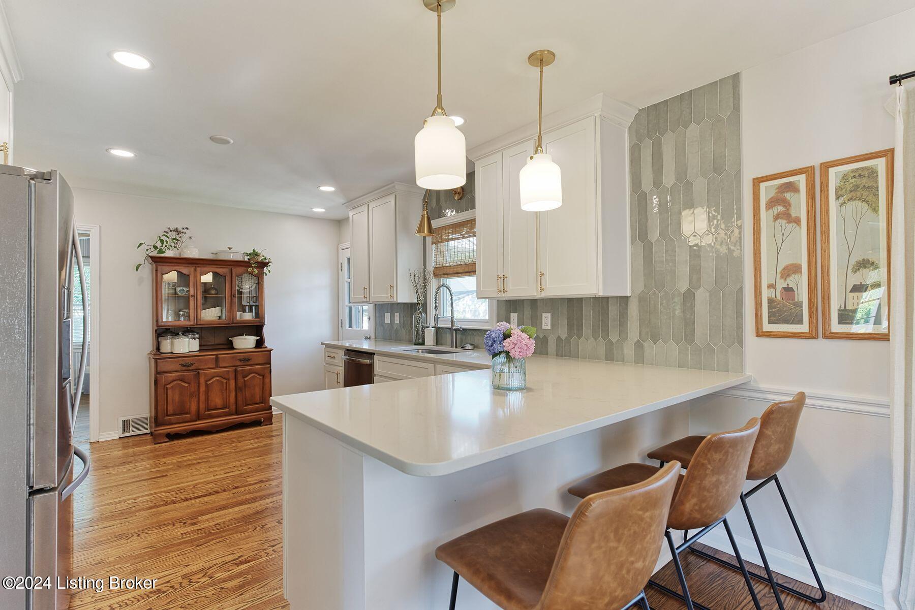 4418 Blenheim Road Louisville, KY 40207 - Photo 12 of 33 photo_online_012