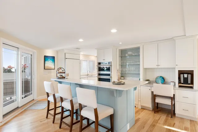 $1,749,900 | 30 Ancient Highway, Hampton, NH 03842