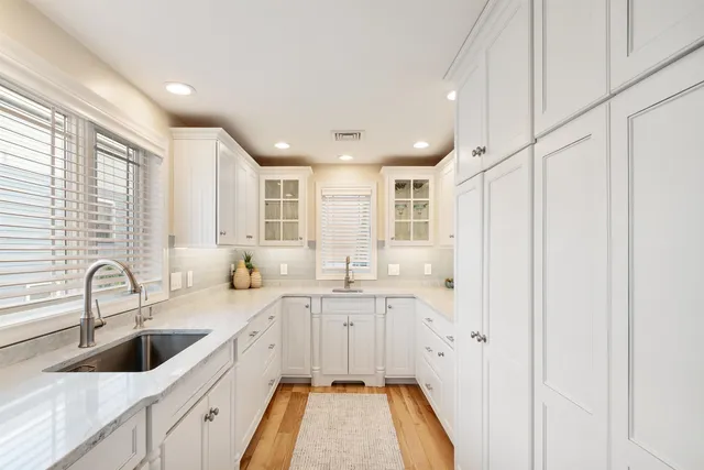 $1,749,900 | 30 Ancient Highway, Hampton, NH 03842