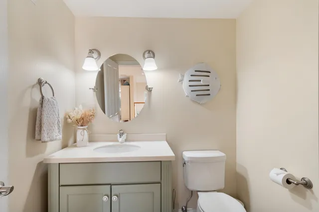 $1,749,900 | 30 Ancient Highway, Hampton, NH 03842