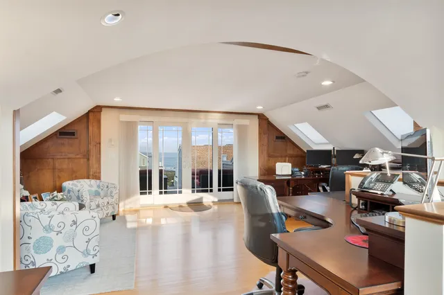 $1,749,900 | 30 Ancient Highway, Hampton, NH 03842