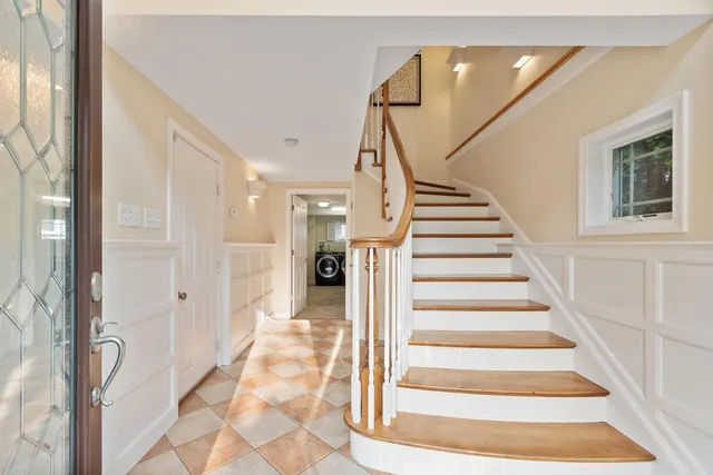 $1,749,900 | 30 Ancient Highway, Hampton, NH 03842