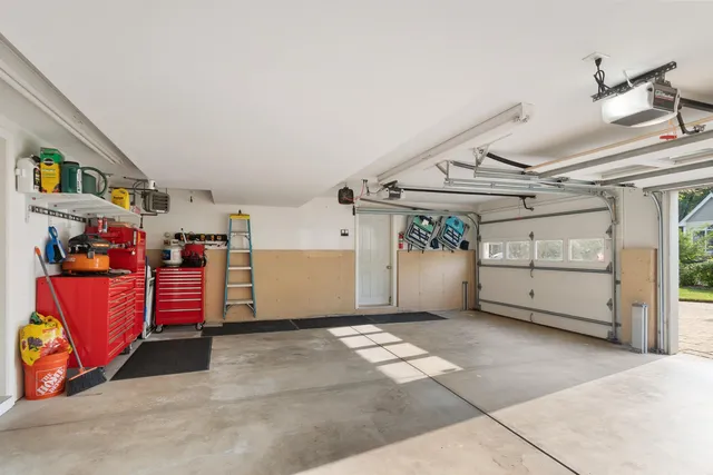 $1,749,900 | 30 Ancient Highway, Hampton, NH 03842