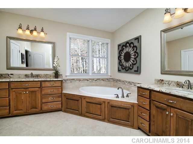 7201 Bay Ridge Drive Denver, NC 28037 - Photo 11 of 16 Gallery Image 11