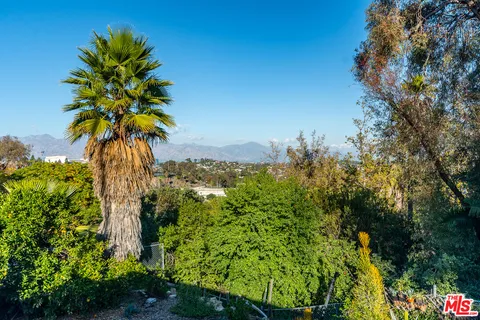 $749,900 | 1556 Rollins Drive, Los Angeles, CA 90063