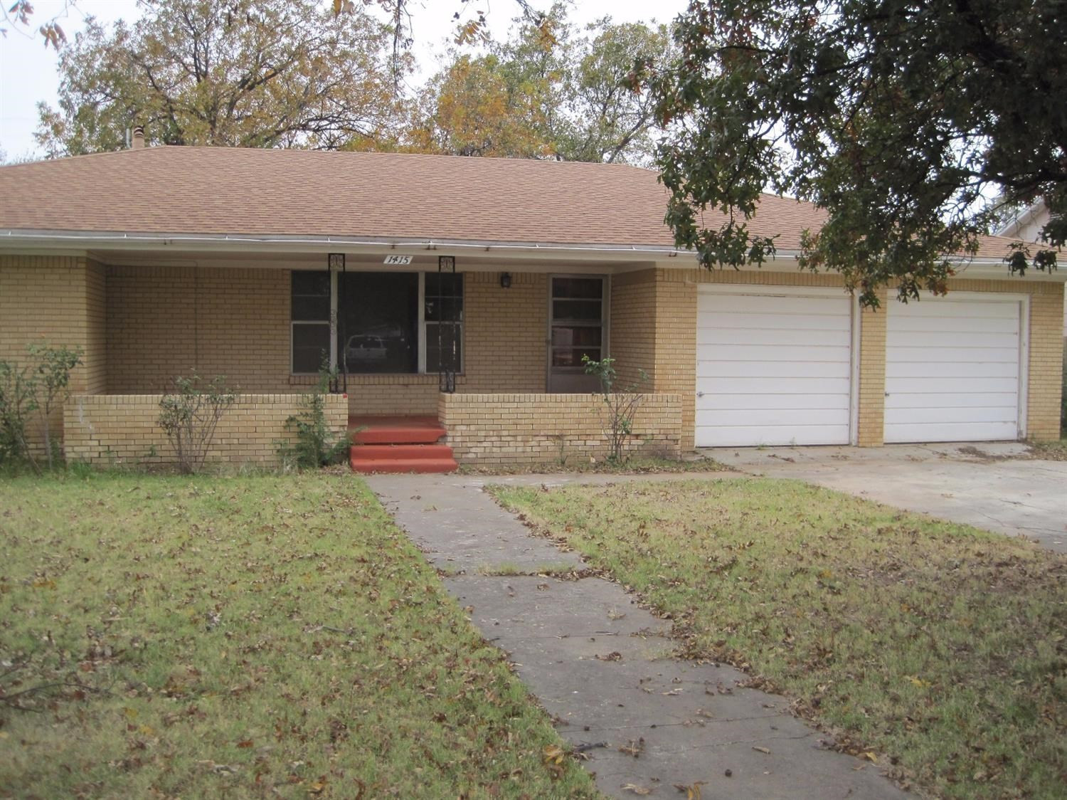 1415 Ave I Ralls, TX 79357 - Photo 2 of 11 Photo 2