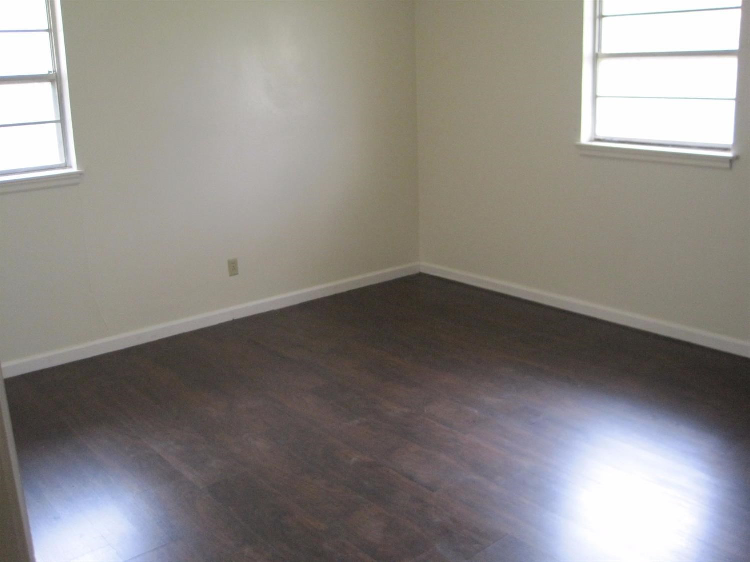 1415 Ave I Ralls, TX 79357 - Photo 7 of 11 Photo 7