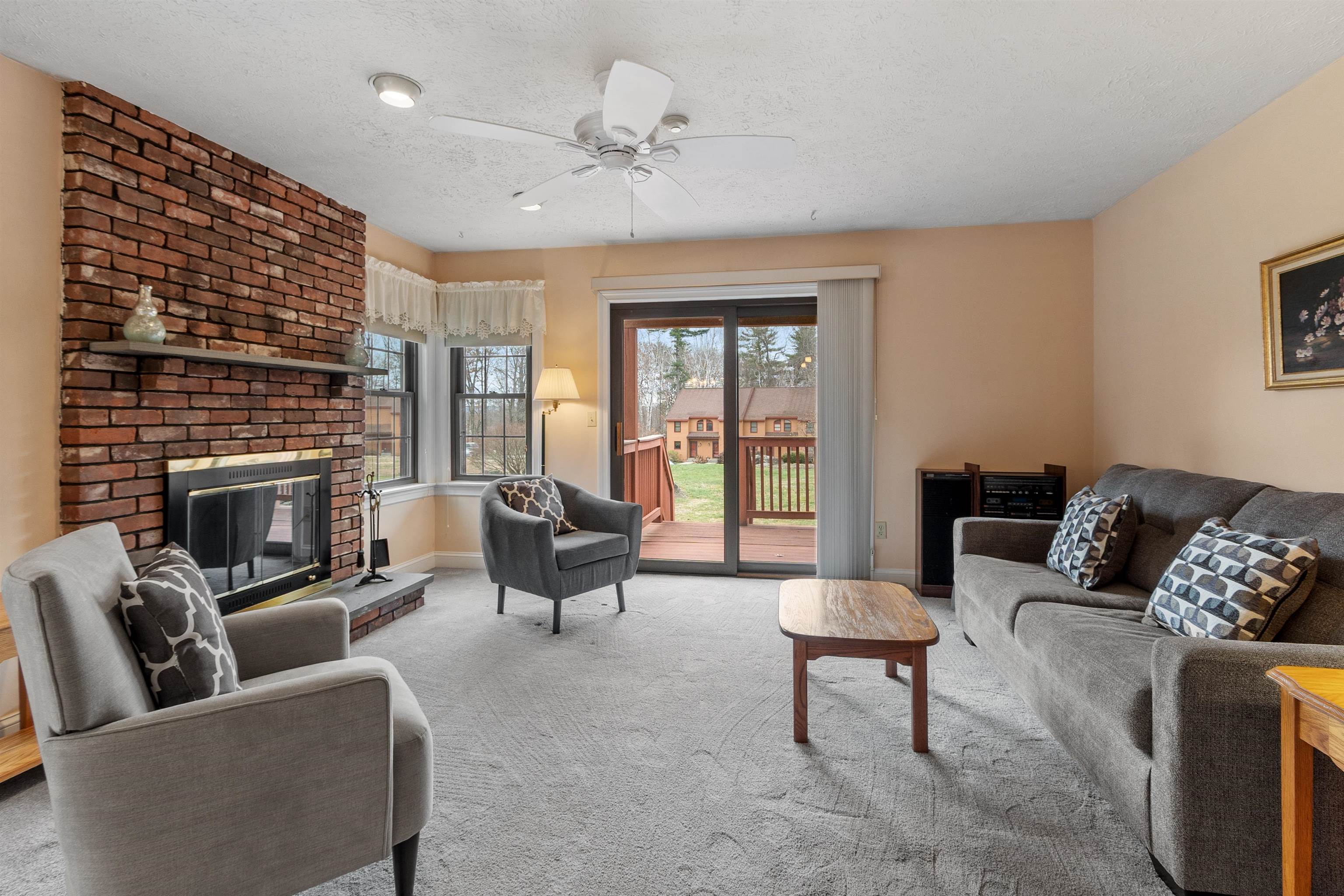 240 Franklin Street, Unit #9 Laconia, NH 03246 - Photo 12 of 29